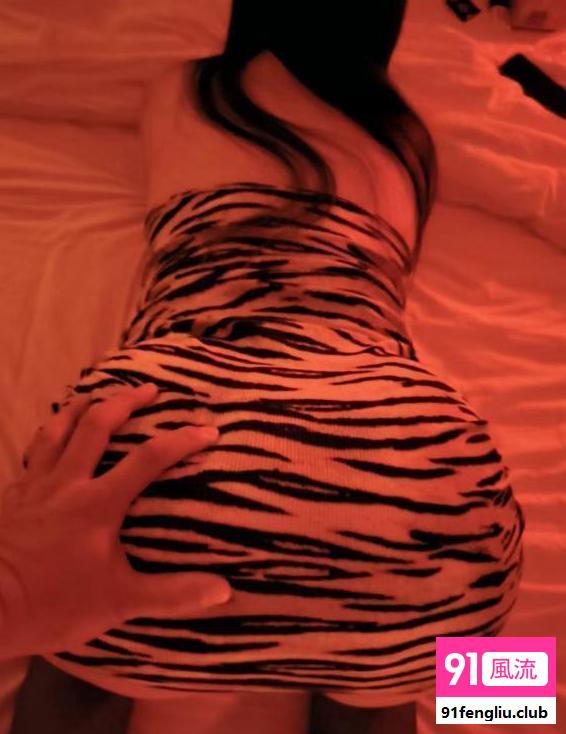 韵味十足肥臀熟女